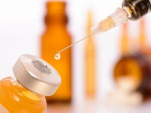siringa con farmaco per iniezioni a domicilio milano siringa con farmaco per iniezioni a domicilio milano
