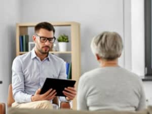 psicologo per anziani sostegno psicologico anziani